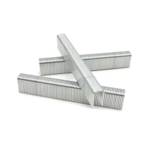 Grapas de 1"" largo x 7/16"" mediano corona x calibre 16 ("Alambre N"") 10000/PK - N825 - Imagen 1 de 4