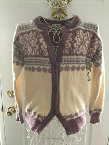 Vintage Women's LL Bean Wool Sweater Cardigan Fair Isle Snowflake Mauve Small - Picture 1 of 7