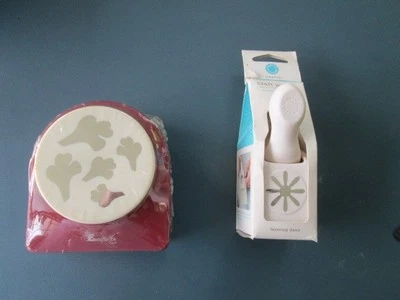 2 craft punches Martha Stewart hand punch snowflake  and Emagination leaves - Image 1 of 4