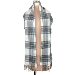 LOCHCARRON Scotland White Gray Blue Scarf Wool Plaid Fringe Rectangle Shaped NWT - Picture 1 of 3