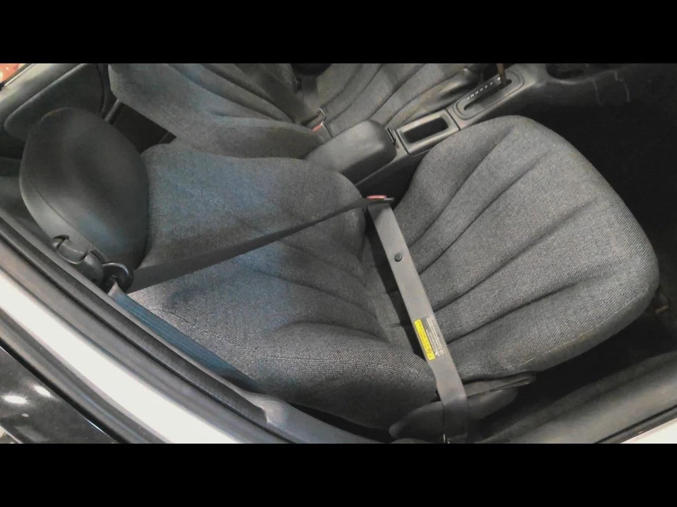 Passenger Front Seat Bucket Cloth And Vinyl Manual Fits 03-05 CAVALIER 669608 - Imagem 1 de 4