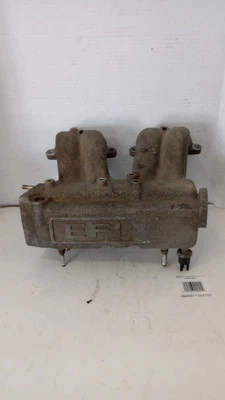 1989-1995 Toyota Pickup Truck 4Runner 22RE Upper Intake Manifold EFI - Image 1 of 4