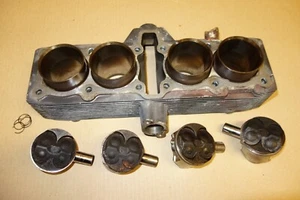 Suzuki Gsxr gsxr400 400 GK73A 1988 cylinder block pistons engine motor DAMAGED - Picture 1 of 12