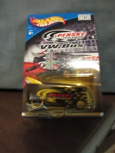 Hot Wheels Penske Auto Center VW Bus- Mattel 2001 - Picture 1 of 3