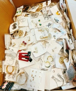 Venta al por mayor lote de 1000 tarjetas pendientes estilo mixto - joyería de moda surtida a granel - Imagen 1 de 2