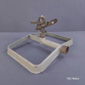 Vintage Rainbird Regner Modell 25 Impact Aluminium Rechteckfuß Olivgrün - Bild 1 von 16