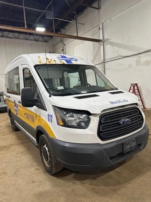 15 16 17 18 19 20 21 22 23 FORD TRANSIT 150 Front Door Glass/window Left - Image 1 of 4