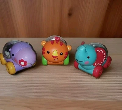 Fisher Price Poppity Tigre Hipopótamo Elefante Bebé Juguetes Descubrimiento Sensorial Sonajero Foto 1 de 4