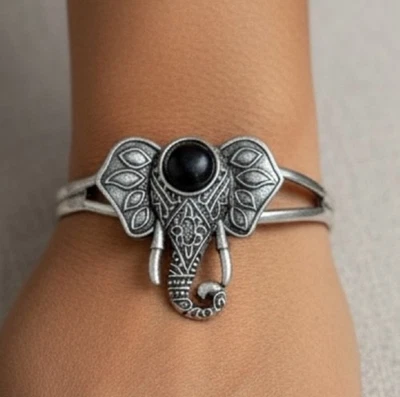 Brazalete Boho Elefante Piedra Negra Plata - Brazalete Ajustable Foto 1 de 4