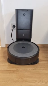 iRobot Roomba I5 Staubsaugerroboter, Schwarz/Grau - Bild 1 von 2