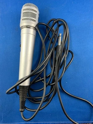 Optimus 33-3030 Omnidirectional Dynamic Wired Microphone - Image 1 of 4
