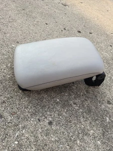 2013-2015 Lexus Rx350 Center Console Armrest Lid Cover 58864-48050-B0 *Grey Lthr - Picture 1 of 5