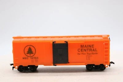 MODEL POWER MAINE CENTRAL MEC 14785 Boxcar HO Scale 1:87 Gauge - Image 1 of 4