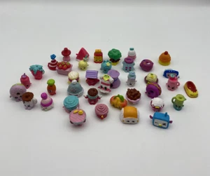 Konvolut 39 gemischte Teile Shopkins Miniatur Spielzeug - Bild 1 von 4