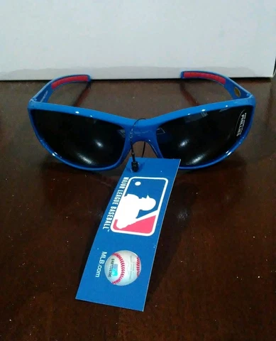 New MLB Philadelphia Phillies Light Blue/Red 3-Dot Sunglasses -PMJS Cover