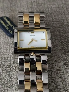 Pre-owned PULSAR Women's Watch VC10-X058 Gold/Silver Tone. NEW BATTERY. - Picture 1 of 9