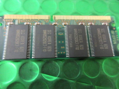 16MB RAM  SDRAM SODIMM MODULE RETRO Gaming KMM466S203CT 32MB RAM UK STOCK - Image 1 of 4
