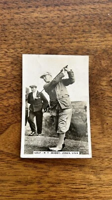 1935 J A Pattreiouex - Sporting Events and Stars - R T BOBBY JONES - No. 19 Golf - Image 1 of 2