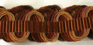 Borde decorativo tejido sin marca - patrón de remolino de bronce y oro 1 3/4" de ancho - Imagen 1 de 3