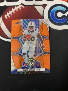 2022 Panini Mosaic Reactive Orange Prizm Devin Singletary Bills #24 - Picture 1 of 2