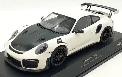 Minichamps 1/18 Scale Diecast 155 068310 - Porsche 911 GT2 RS 2018 White - Image 1 of 4