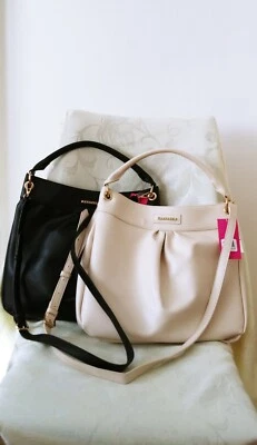 2 件装 RAMPAGE 水饺包 手提包 磁铁 Snap Top 手柄 + 斜挎包带 $78 每件 — 第 1/4 张图片