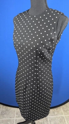 Vestido clásico sin mangas Sag Harbor petite - lunares negros/blancos - talla 4P Foto 1 de 4