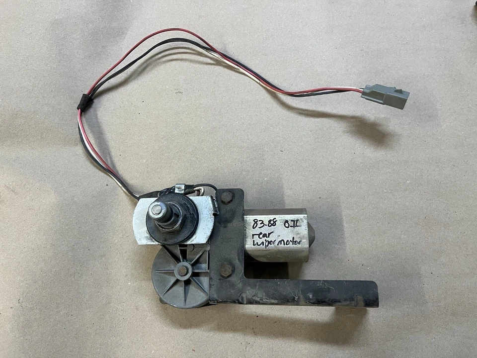 Ford Bronco II 1983-1988 puerta levadiza motor 83-88 Foto 1 de 3