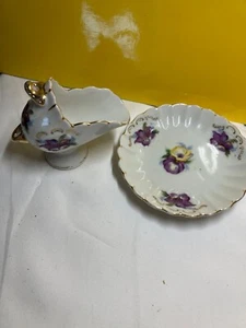 Vintage Herend Ornate small Footed Sauceboat and Saucer - Picture 1 of 7
