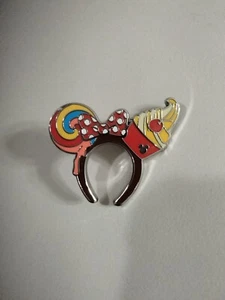 2025 WDW Disney versteckte Mickey Dole Peitsche Leckereien Ohr Stirnband Pin - Bild 1 von 1