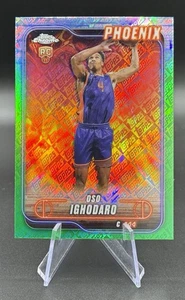 2024-25 Topps Chrome Oso Ighodaro #184 (RC) Green Logo Refractor Phoenix Suns - Bild 1 von 2