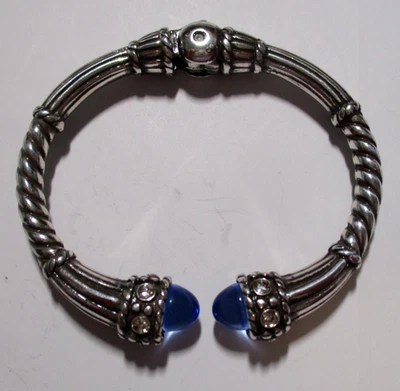 Brazalete brazalete con bisagras de cristal azul plateado "Brighton" - Nuevo Foto 1 de 2