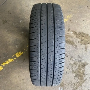 235/65R16c - 1 used tyre MICHELIN AGILIS - Picture 1 of 5