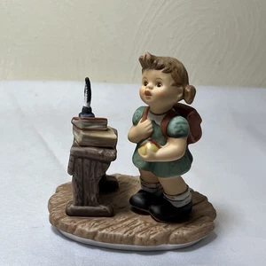 Hummel BH 120 “School Days” Girl Starting Her Day At School Figurine Mint 3.25” - Picture 1 of 9