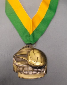 Alto Relieve Voleibol Medalla Ancho Verde/Amarillo Cuello Cortina Trofeo Premio 2 1/2" - Imagen 1 de 1