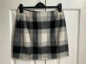Jack Wills Ladies Farleton A-Line Mini Skirt White & Black Size 10 Exc Condition - Picture 1 of 7