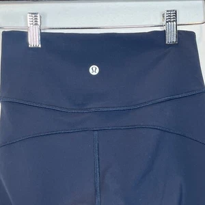 Lululemon In Movement kurze Legging Everlux 19" Damen True Navy Fitness Yoga Größe 4 - Bild 1 von 5