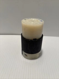 Cuerpo conector hembra Hubbell HBL2813 30A 3 fases 120/208V 30y - Imagen 1 de 5