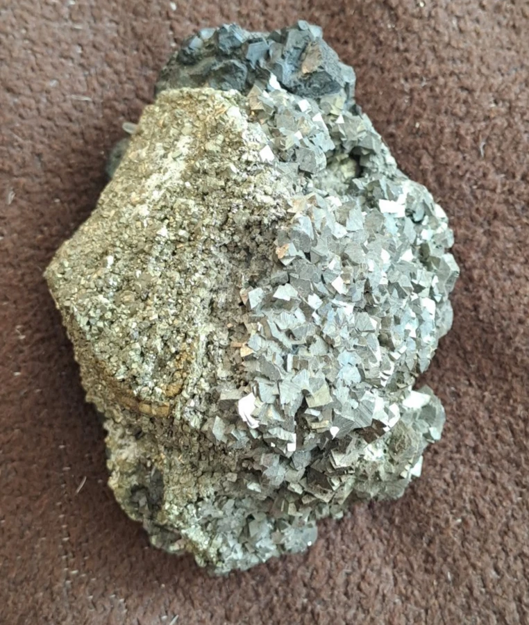 Pyrit mit Tetraedit (wahrscheinlich), ca 920g (Rumänien??) - Bild 1 von 4