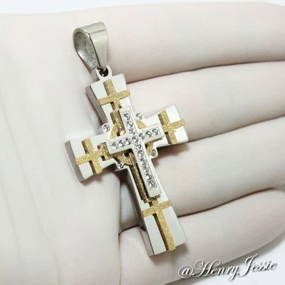 MEN Stainless Steel Silver/Gold Plated Cubic Zirconia Glitter Finished Pendant*S - Image 1 of 2