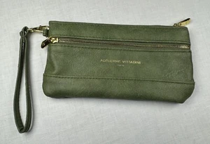 ADRIENNE VITTADINI STUDIO Green Zipper Wristlet Wallet Clutch Faux Leather - Picture 1 of 7