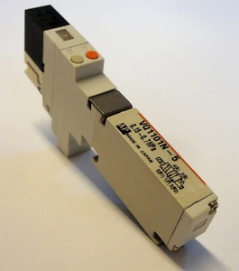 SMC  Magnetventil VQ1101N-5 - Bild 1 von 5