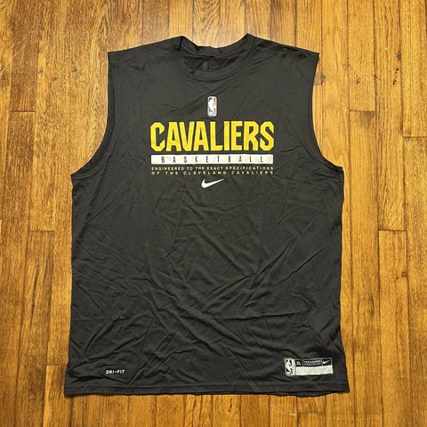 Nike NBA Team Issued Cleveland Cavaliers Workout Shirt Size XL Black Cover