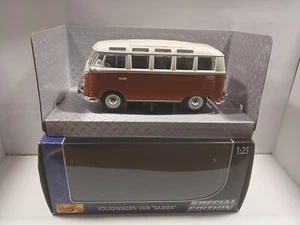 Maisto Special Edition 1:25 Scale VOLKSWAGEN VAN SAMBA Diecast Car - Picture 1 of 5