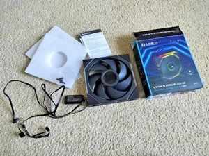 Ventilador Lian Li 14TLLCD1WUNI 140 MM TL LCD Inalámbrico 140-Paquete Único-2,4 GHz Inalámbrico - Imagen 1 de 11