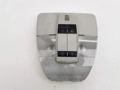 Mercedes-Benz B W245 2005 Innenraumbeleuchtung vorne A1698204801 AMD135375 - Изображение 1 из 4