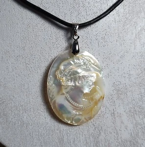 Cameo shell Pendant with Leather cord Necklace ( N 7 ) - Picture 1 of 3