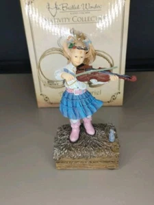 Kathy Fincher Big Country Nativity Collection Engel Gabriel Figur (beschädigt) - Bild 1 von 24