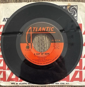 The Rascals - A Ray Of Hope / Any Dance’ll Do! - Atlantic 45-2584 - M - Picture 1 of 2