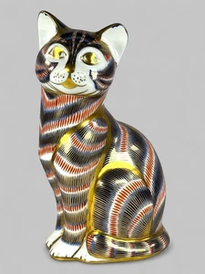 Vintage Royal Crown Derby Imari Cat Figurine 5" Red Blue Gold Bone China England - Picture 1 of 11